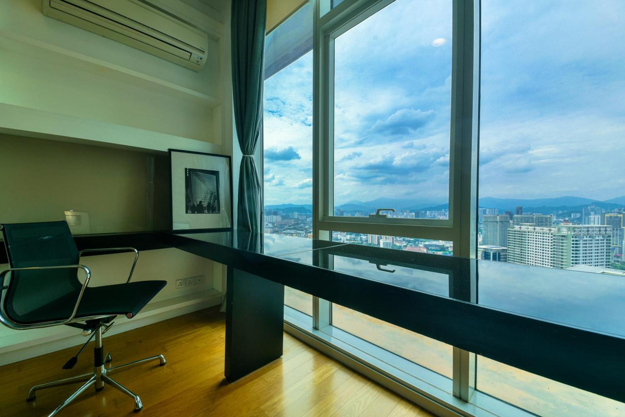 Flixses Suites At Platinum Klcc Куала-Лумпур Экстерьер фото